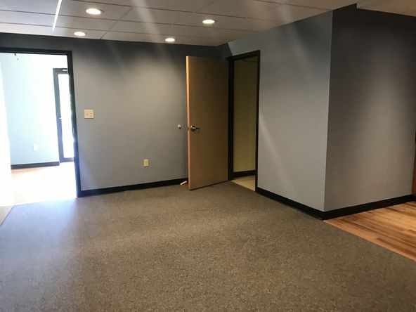 Industrial For Lease: 280 Merrow Rd, Auburn, ME 04210